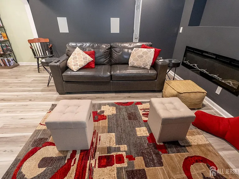 3 Bauer Ln — Photo 13