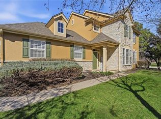 21050 W 118th Ter, Olathe, KS 66061