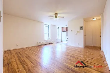 Rented by Metropolitan Realty