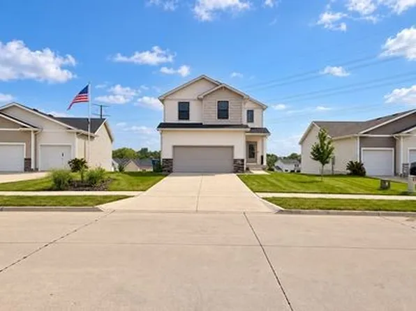 16525 Bentwood Dr, Waukee, IA 50263