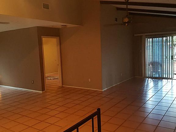 4th image of 2122 Green Knoll Dr