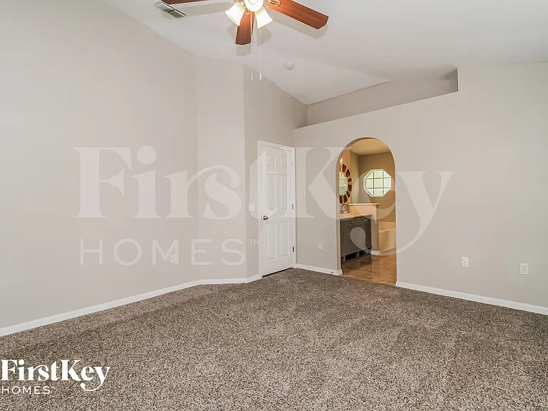 1844 Doe Lake Ct — Photo 9