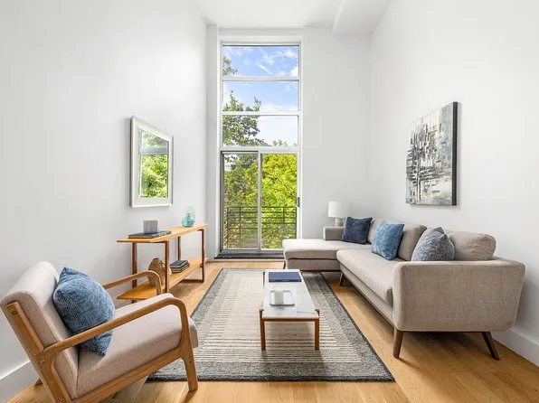 97 Waverly Ave APT 2F, Brooklyn, NY 11205