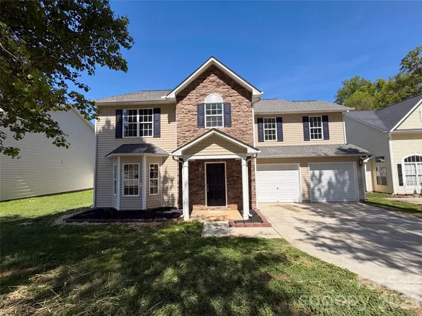 8236 Chilkoot Ln, Locust, NC 28097