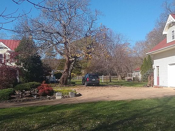 4th image of 8816 Rawley Pike