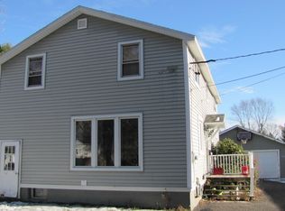 208 6th St, Bangor, ME 04401