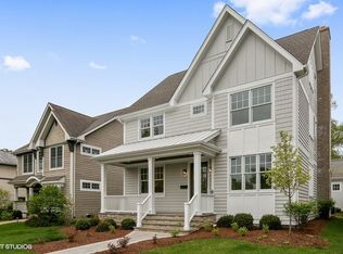 18 S Madison St, Hinsdale, IL 60521