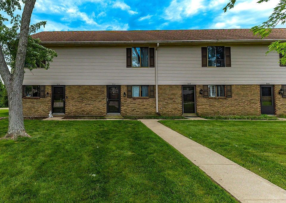 1st image of 7832 Betsy Ross Cir