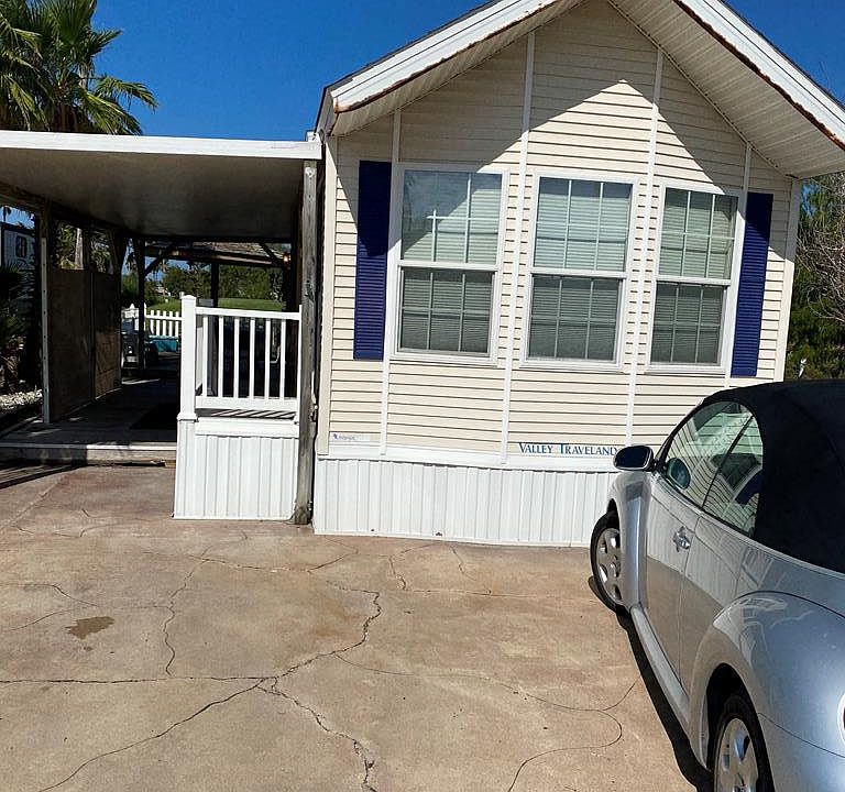 1st image of 552 Sand Dollar Dr
