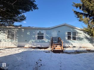 329 Hidden Pine Rd, Flint, MI 48506