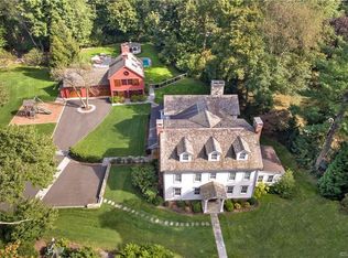 350 Hollow Tree Ridge Rd, Darien, CT 06820