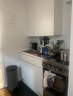 4th image of 200 W 81st St APT 48