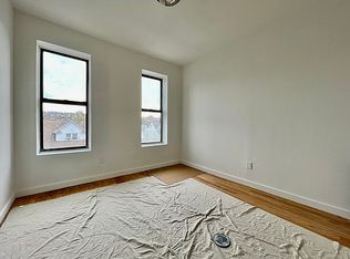 392 E 4th St APT 6D, Brooklyn, NY 11218