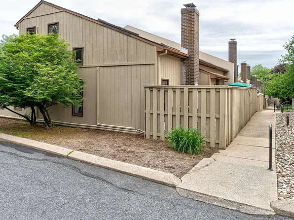 850 W Aaron Dr, State College, PA 16803