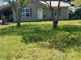 837 Sink Farm Rd, Lexington, NC 27295