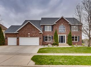 1352 Eagle Bluff Dr, Hastings, MN 55033