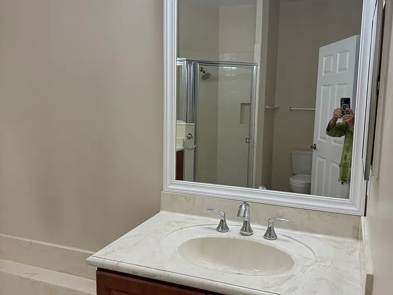 Master bath with double sinks, soaking tub and large separate shower