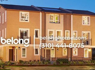 14705 Sherman Way, Van Nuys, CA 91405