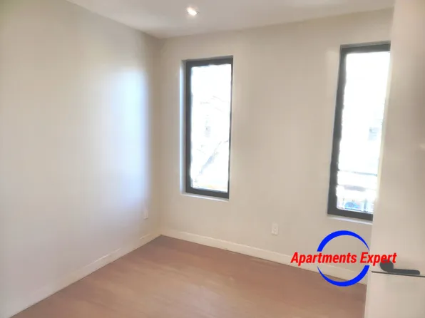 31-46 14th Street image 9 of 14