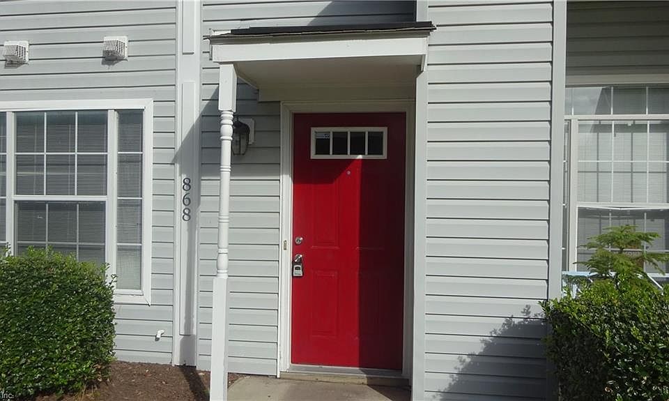 1st image of 868 Whistling Swan Dr