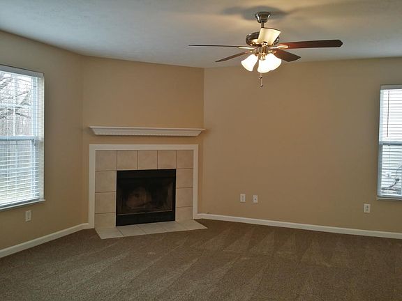 3rd image of 6891 N Abilene Way