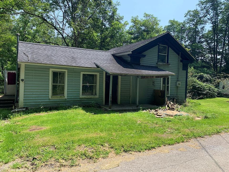 2nd image of 5568 Maiden Ln