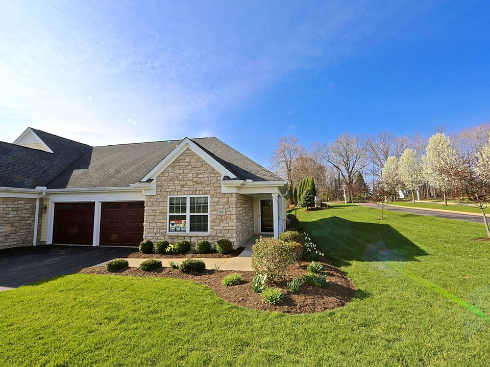 1st image of 200 Tamarack Dr