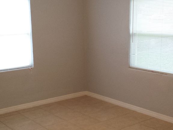 5th image of 6 Carver Ct
