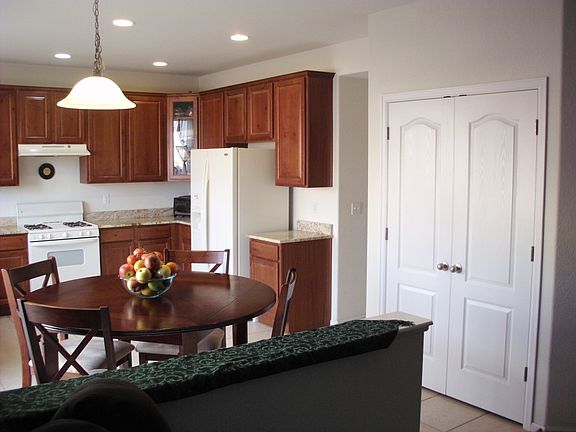 Custom kitchen w/ pantry
