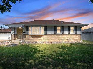 4918 Howe Ln, Brooklyn Center, MN 55429