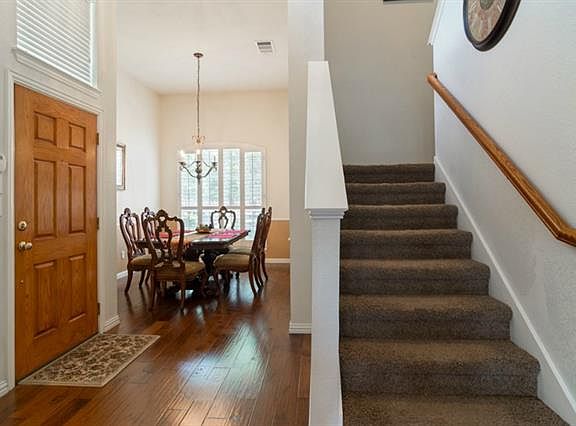 4th image of 5341 Vestia Dr
