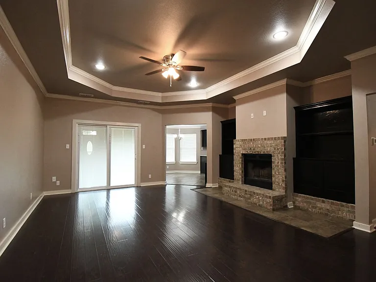 5999 Walnut Hill Dr — Photo 7