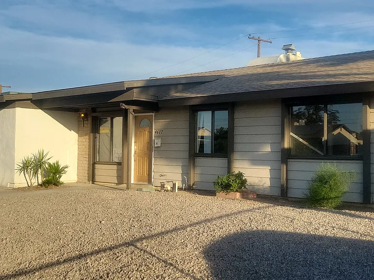 4617 Stacey Ave — Photo 1