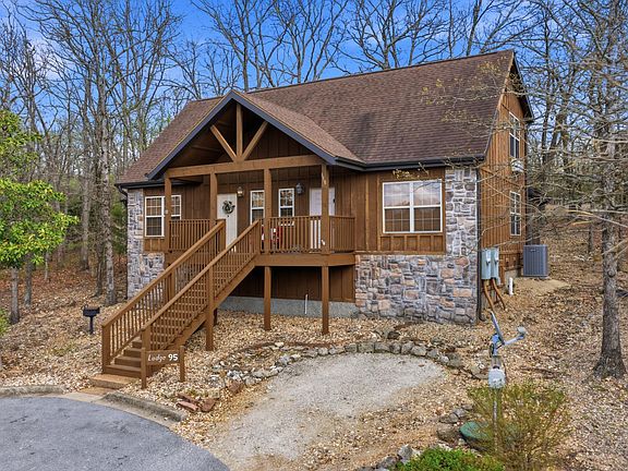 2nd image of 112 Bells Avenue #95