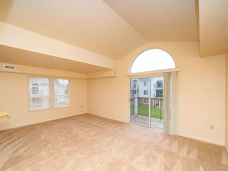 Gull Prairie/Gull Run Apartments and Townhomes — Photo 102