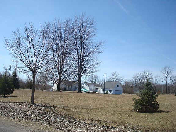 5th image of 14308 W Diane Dr
