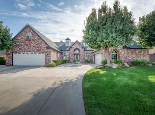 1725 N Cherry Ln, Clovis, CA 93619