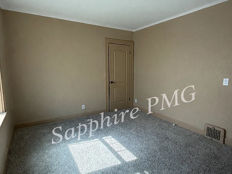5406 Paseo Blvd — Photo 13