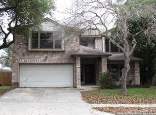2704 Hillview Ln, Schertz, TX 78154