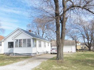 3612 26th St, Moline, IL 61265