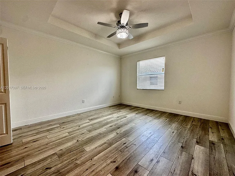 2685 SE 13th Ct — Photo 8