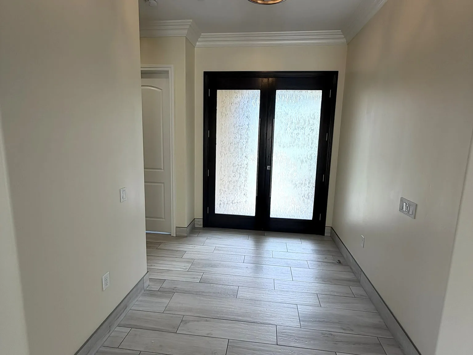 4 bed, 3300 sqft, $8,000 — Photo 4