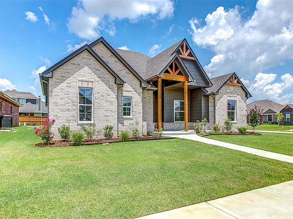 2nd image of 1723 Zayden Ln