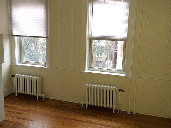 5th image of 6 S Lake Ave APT S14r