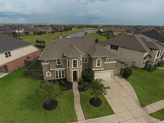 2nd image of 3511 Walker Falls Ln
