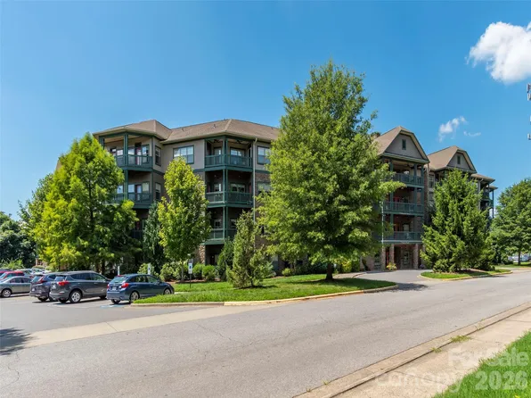 9 Kenilworth Knl Unit 308, Asheville, NC 28805