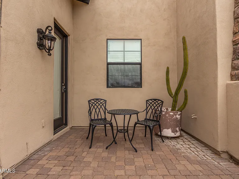 36138 N Summit Dr — Photo 47