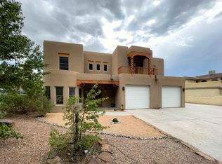 1158 Bobcat Ln, Espanola, NM 87532