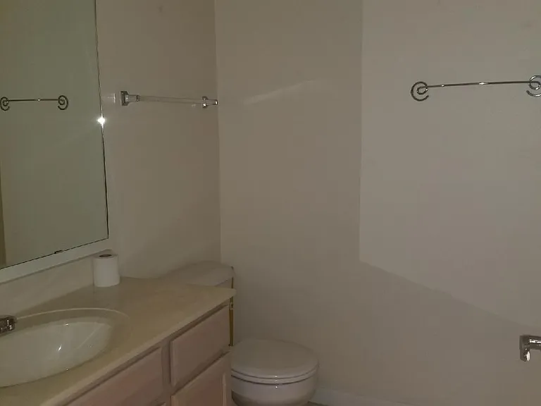 N113W16241 Sylvan Cir #204 — Photo 23