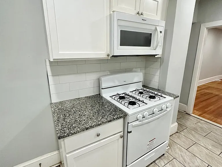 351 N Spring Rd — Photo 7